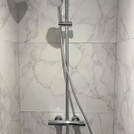 Celine 16 Lumiere 2 Bedroom By Eiffel Tower Apartment *